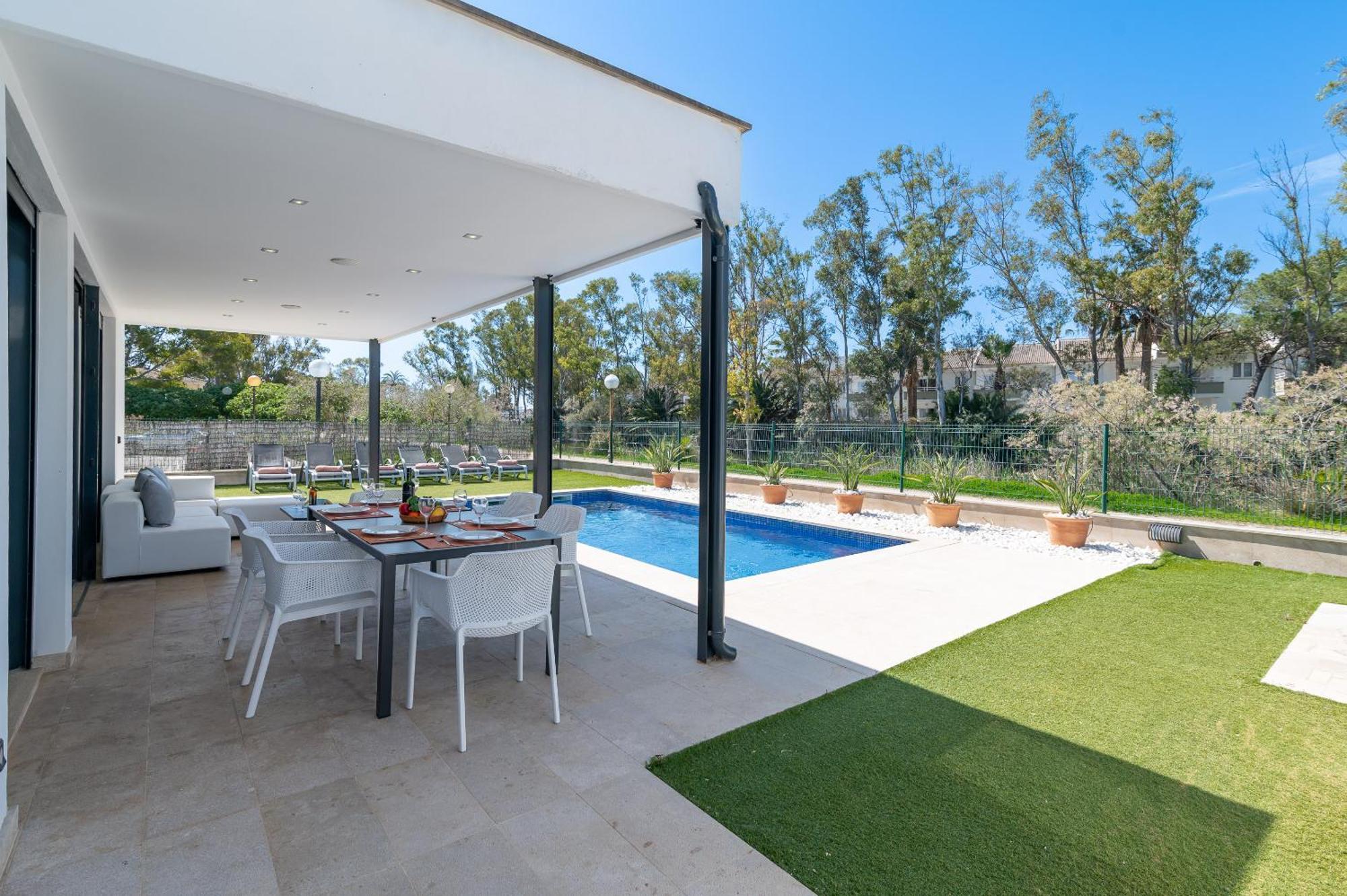 Beach Villa Cosins 1 Mel By Sealand Villas Alcudia  Zewnętrze zdjęcie