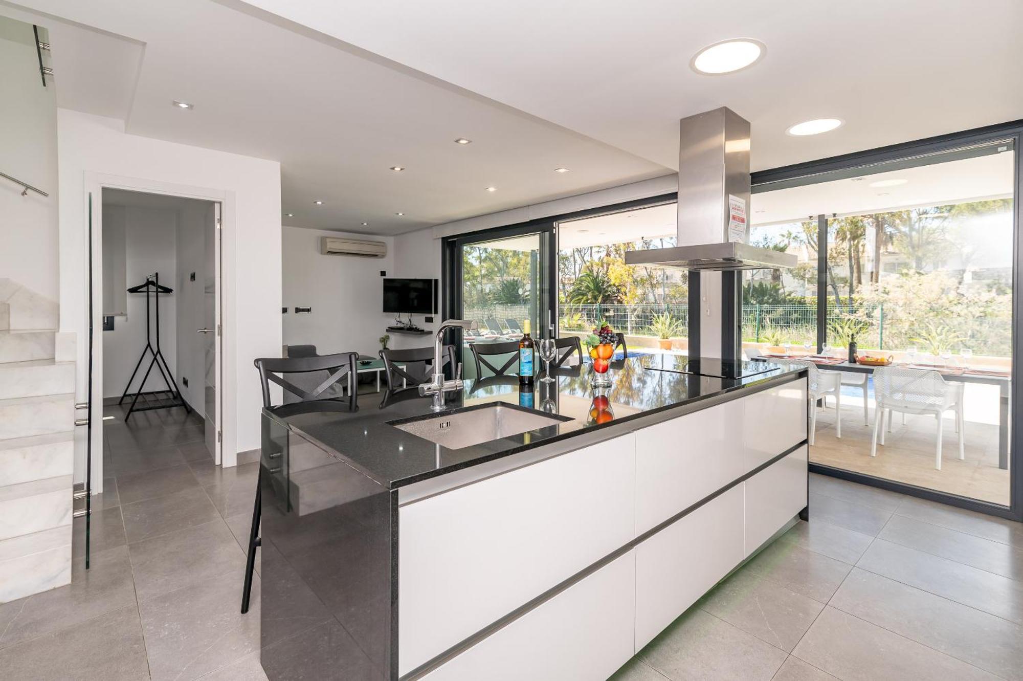 Beach Villa Cosins 1 Mel By Sealand Villas Alcudia  Zewnętrze zdjęcie